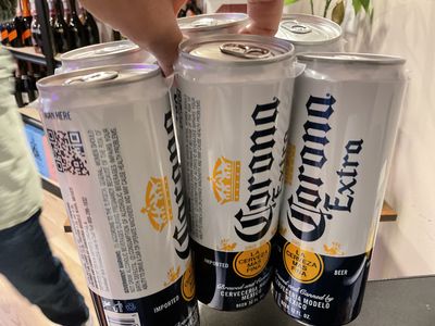 CORONA 6 PK CAN