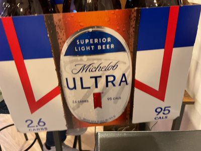 MICHELOB ULTRA 6 PK BT.