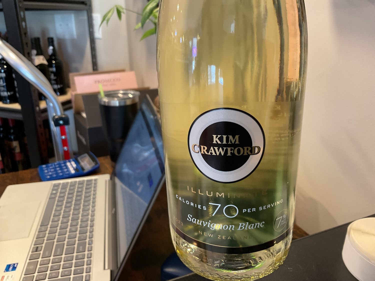 KIM CRAWFORD ILLUMINATE SAUVIGNON BLANC 750ml