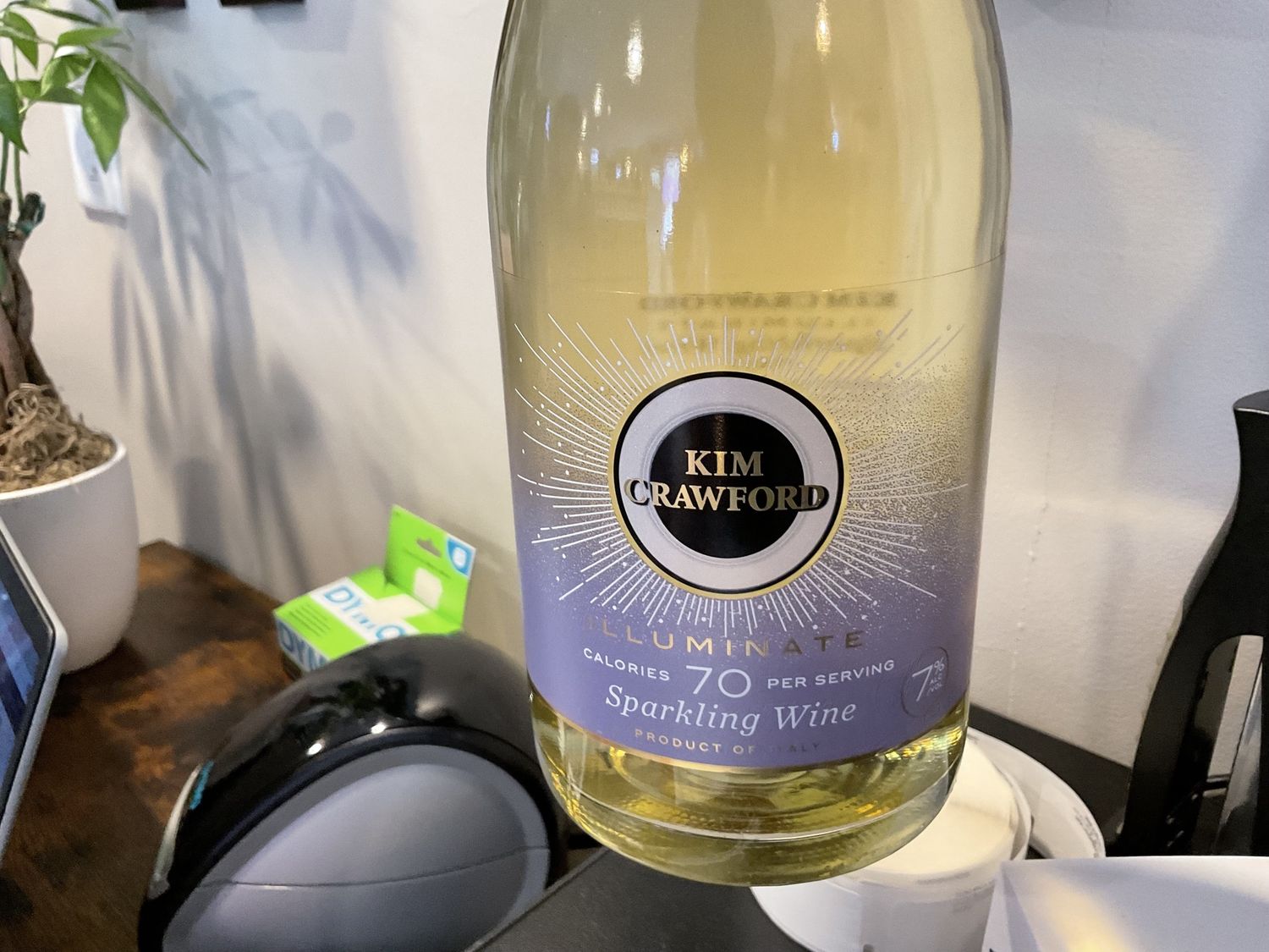 KIM CRAWFORD ILLUMINATE SPARKLING 750ml