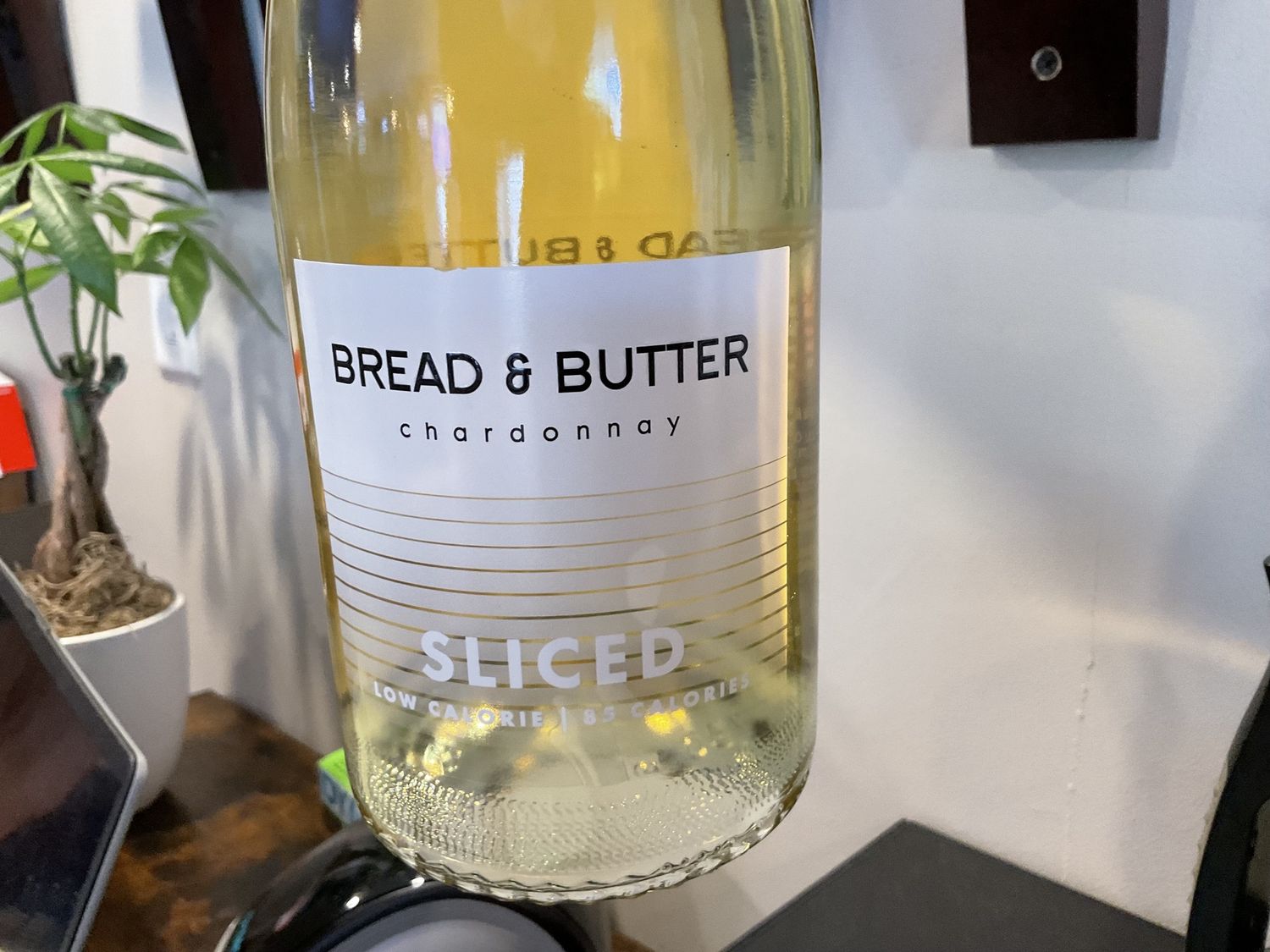 BREAD &amp; BUTTER SLICED CHARD 750ml