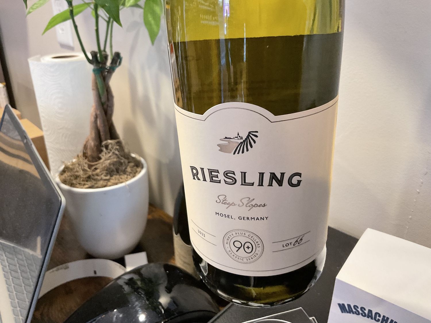 90+ RIESLING 750ml