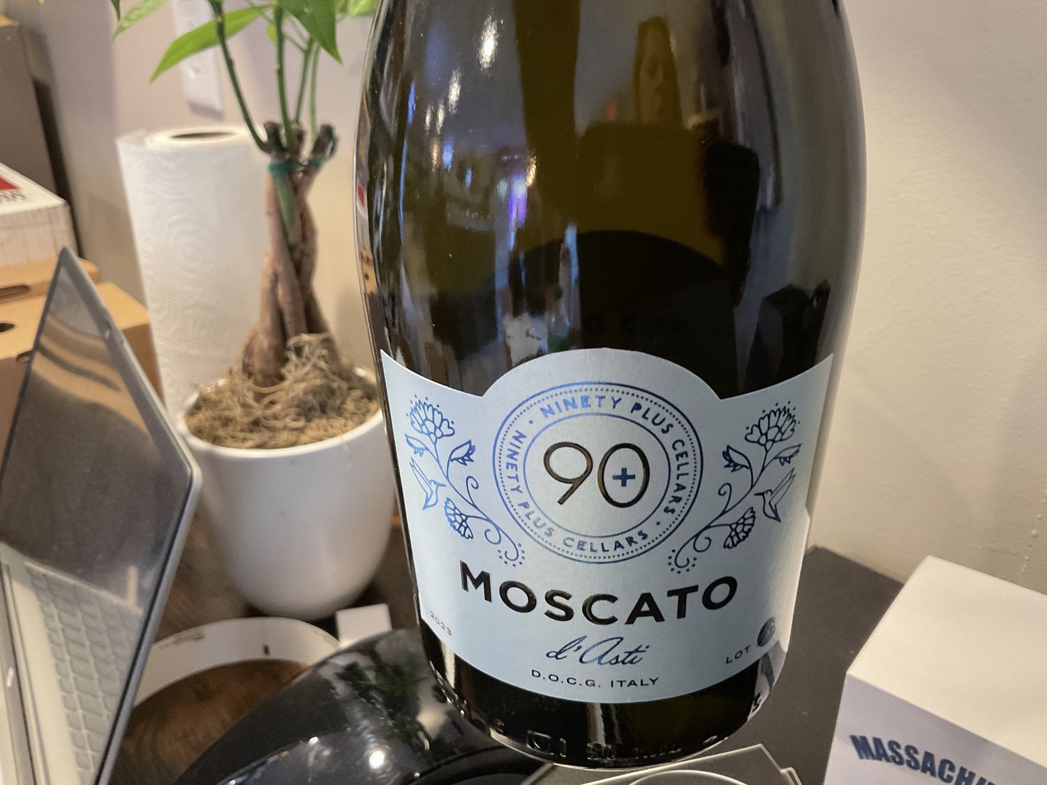 90+ MOSCATO 750ml