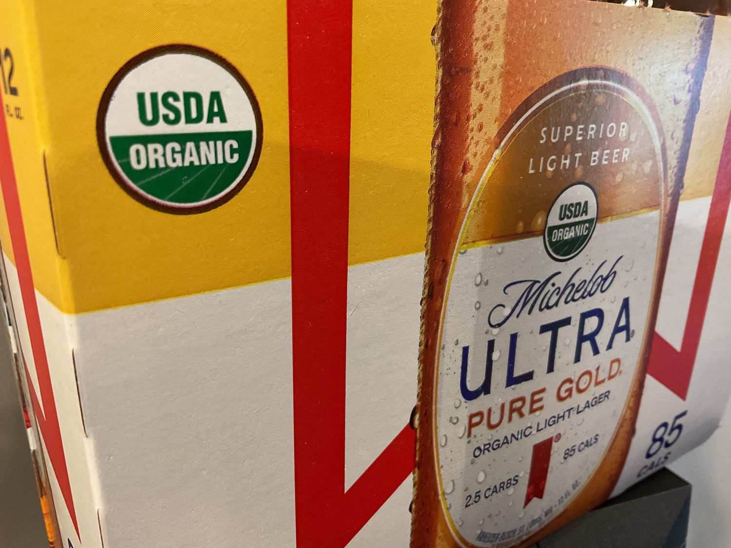 MICHELOB ULTRA GOLD 6PK bt