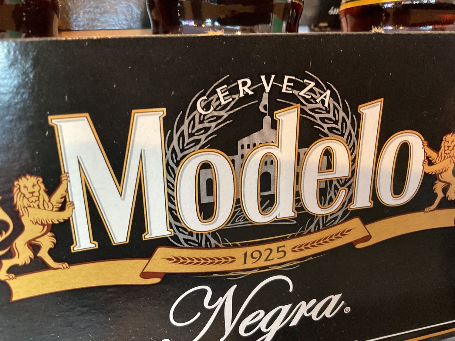 MODELO NEGRA 6pk
