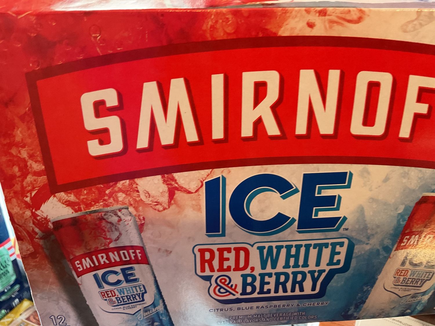 SMIRNOFF RED WHITE &amp; Berry 12 pk can
