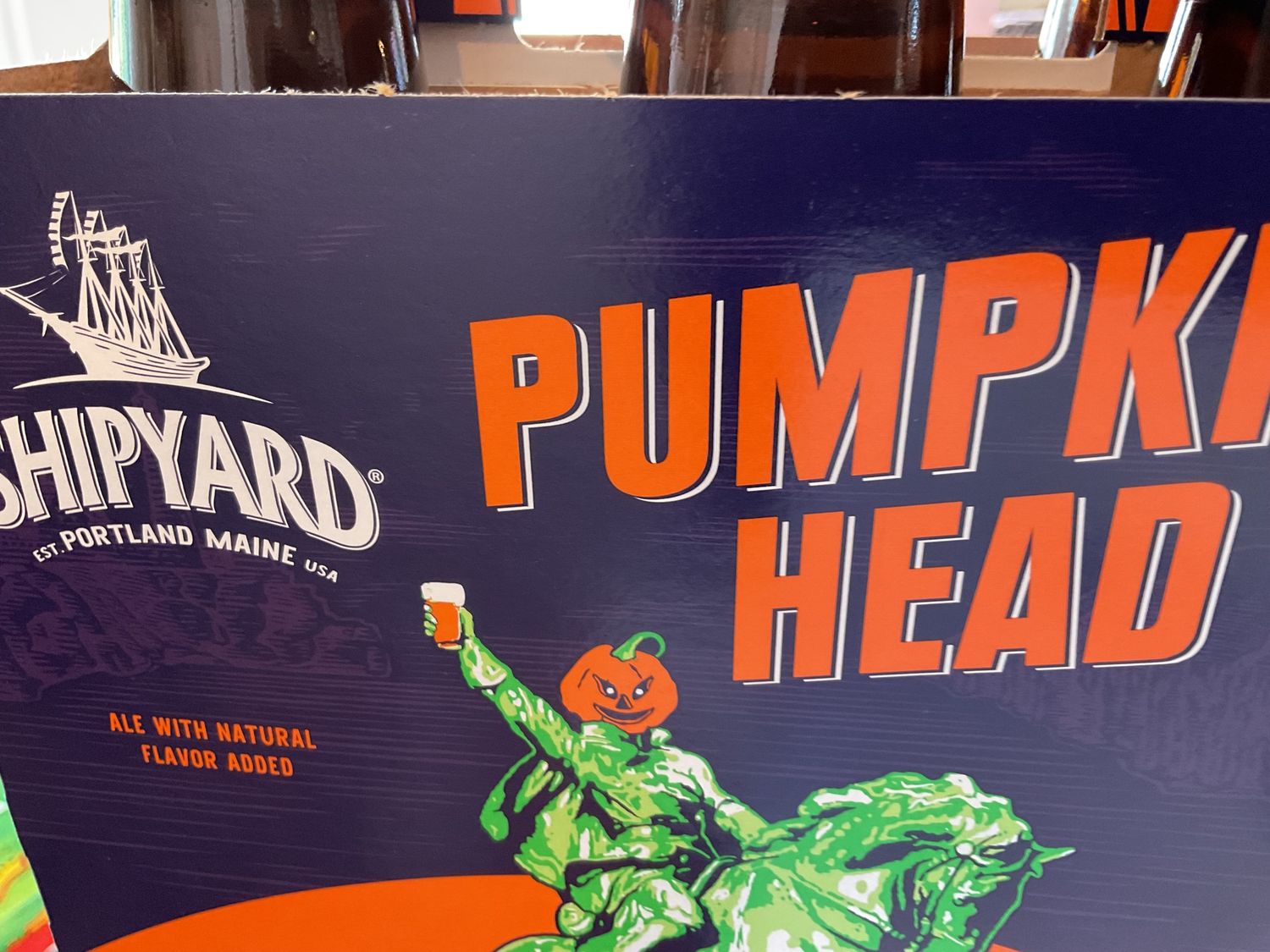 SHIPYARD PUMPKIN HEAD 6PK