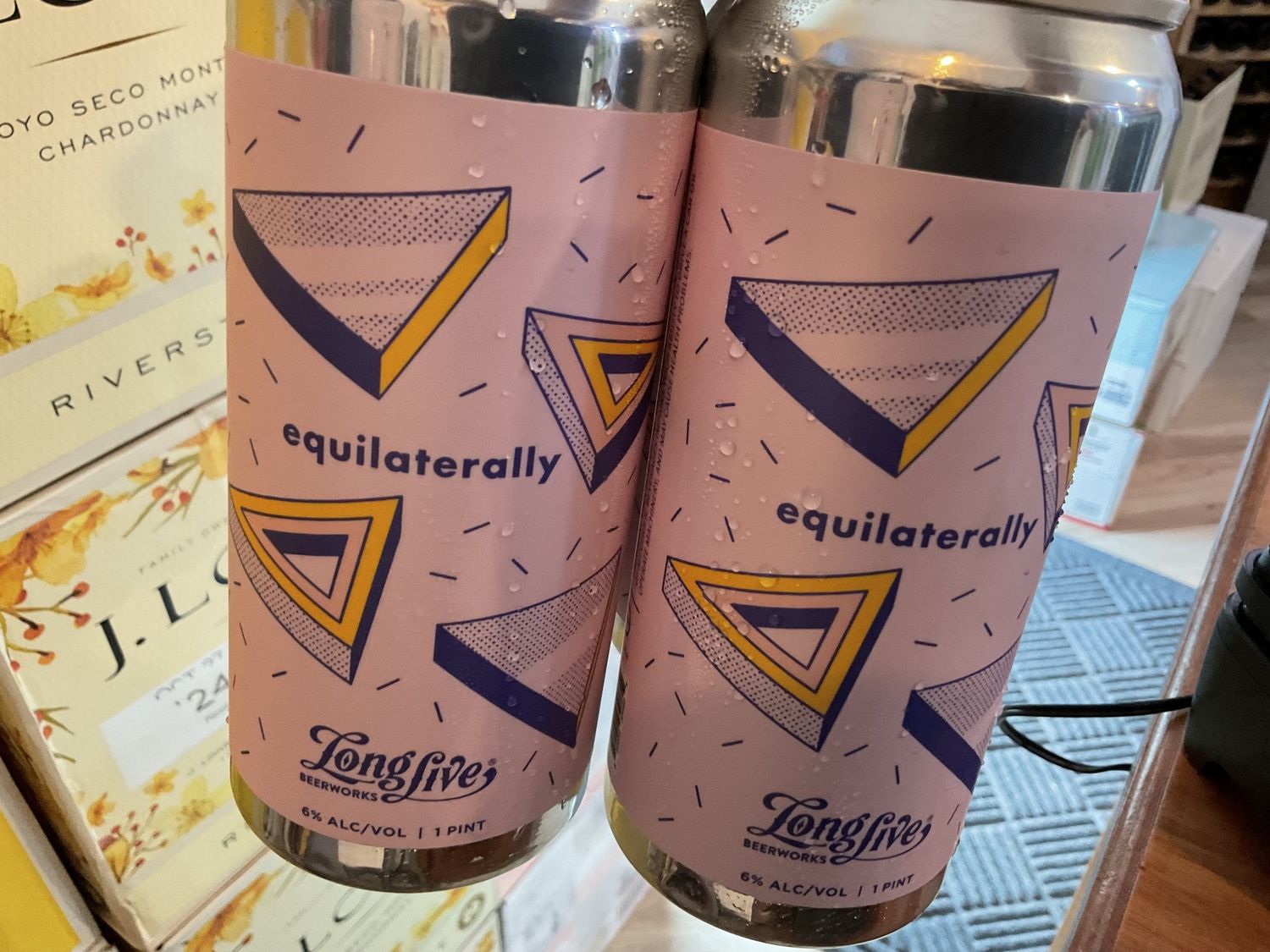 LONG LIVE EQUILATERAL 4pk