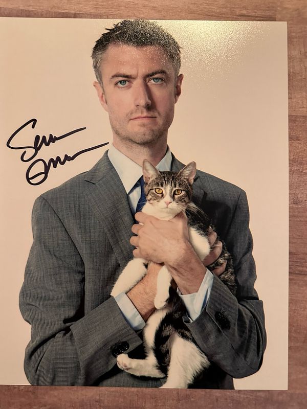 Autographed Sean Gunn 8x10