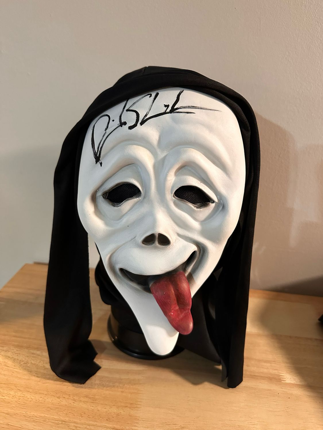 Autographed Scary Movie Mask Signed By Dave Sheridan