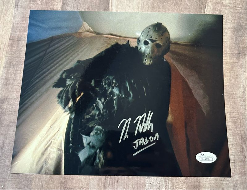 Kane Hodder Autographed 8x10