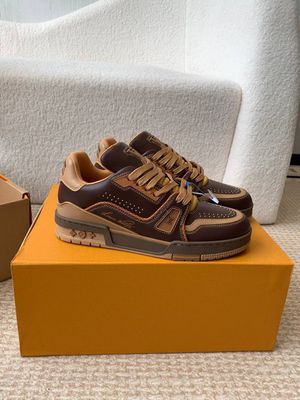 Louis Vuitton Sneaker