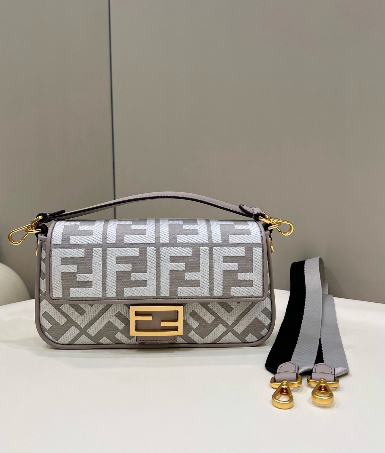 Fendi Baguette