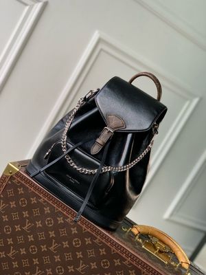 Louis Vuitton Montsouris Vibe Pm