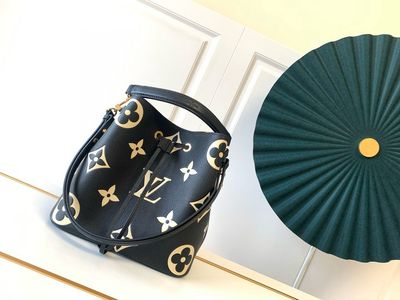 Louis Vuitton NeoNoe