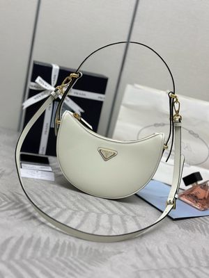 Prada Moon