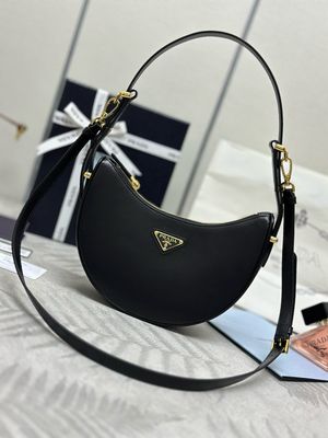 Prada Moon