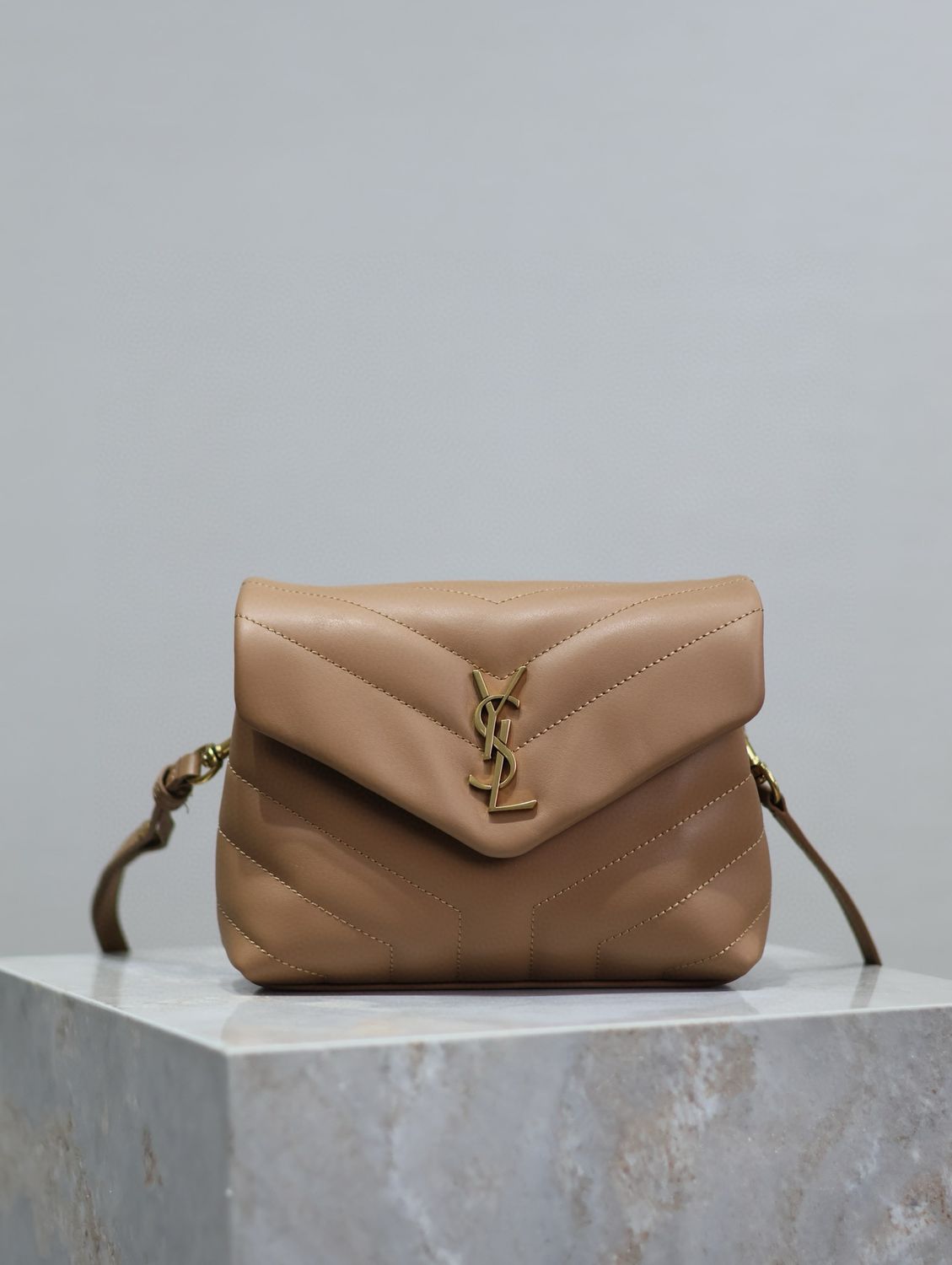 Yves Saint Laurent Loulou Toy