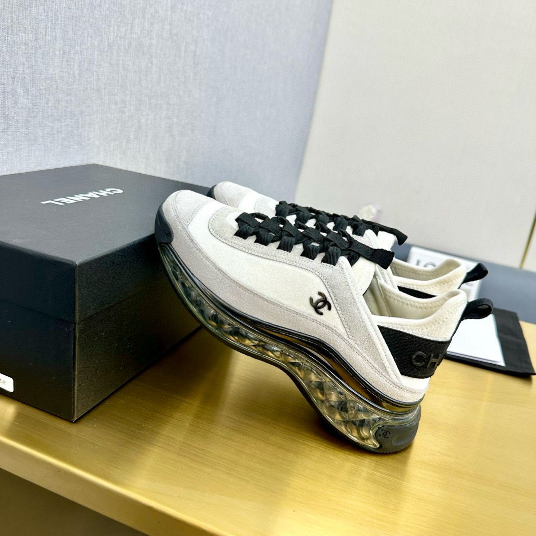Chanel Sneaker