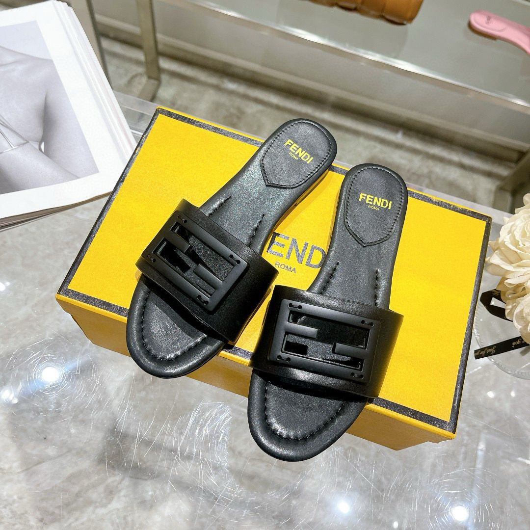 Fendi Baguette
