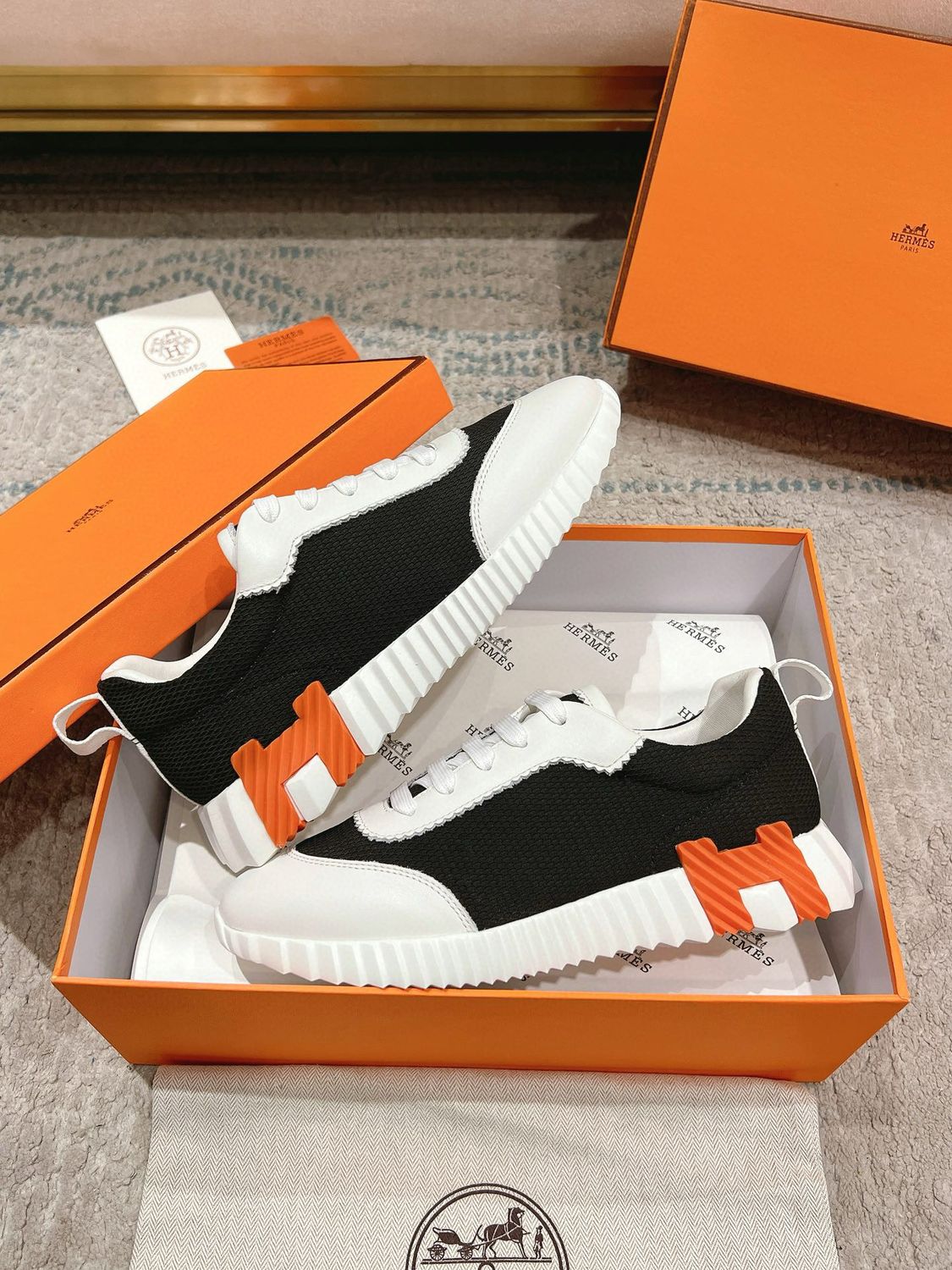 Hermes Sneakers