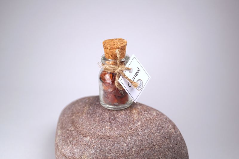 Carneol- Edelsteinfläschchen - AA-Quallität