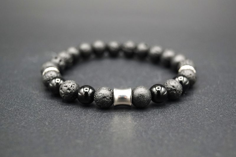 PREMIUM COLLECTION Armband Lavagestein & Onyx | Energie & Stärke
