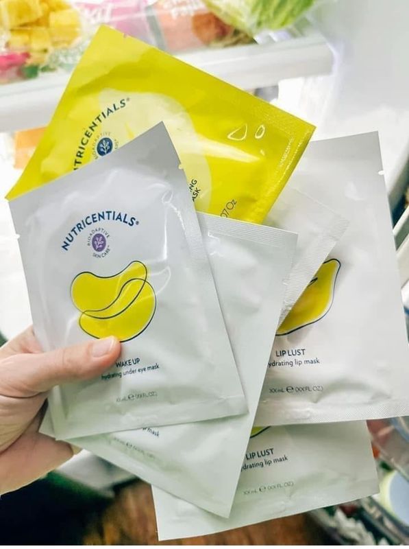 Gold Nutricentials eye Mask