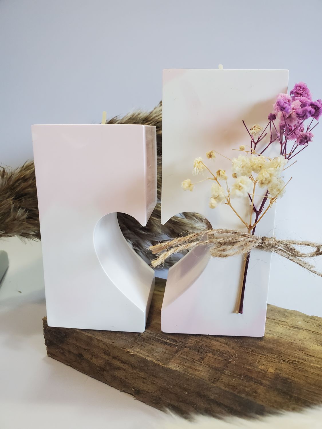 Heart Pillars - Pink Marble effect
