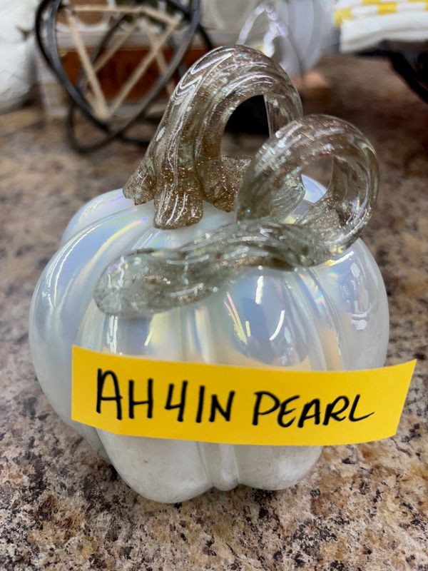 PEARL PUMPKIN