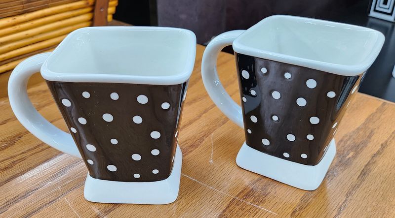 COFFEE CUPS
