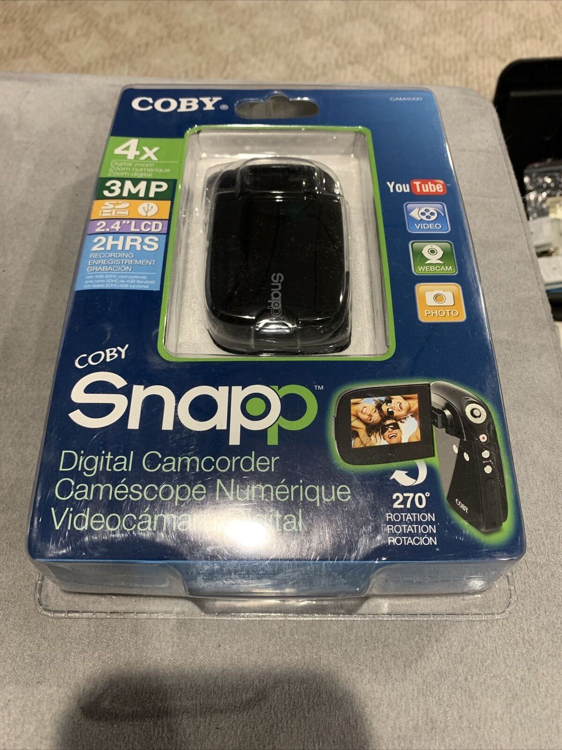 CAM4000BLK 2.4-Inch TFT LCD SNAPP Swivel Camcorder/Camera (Black)