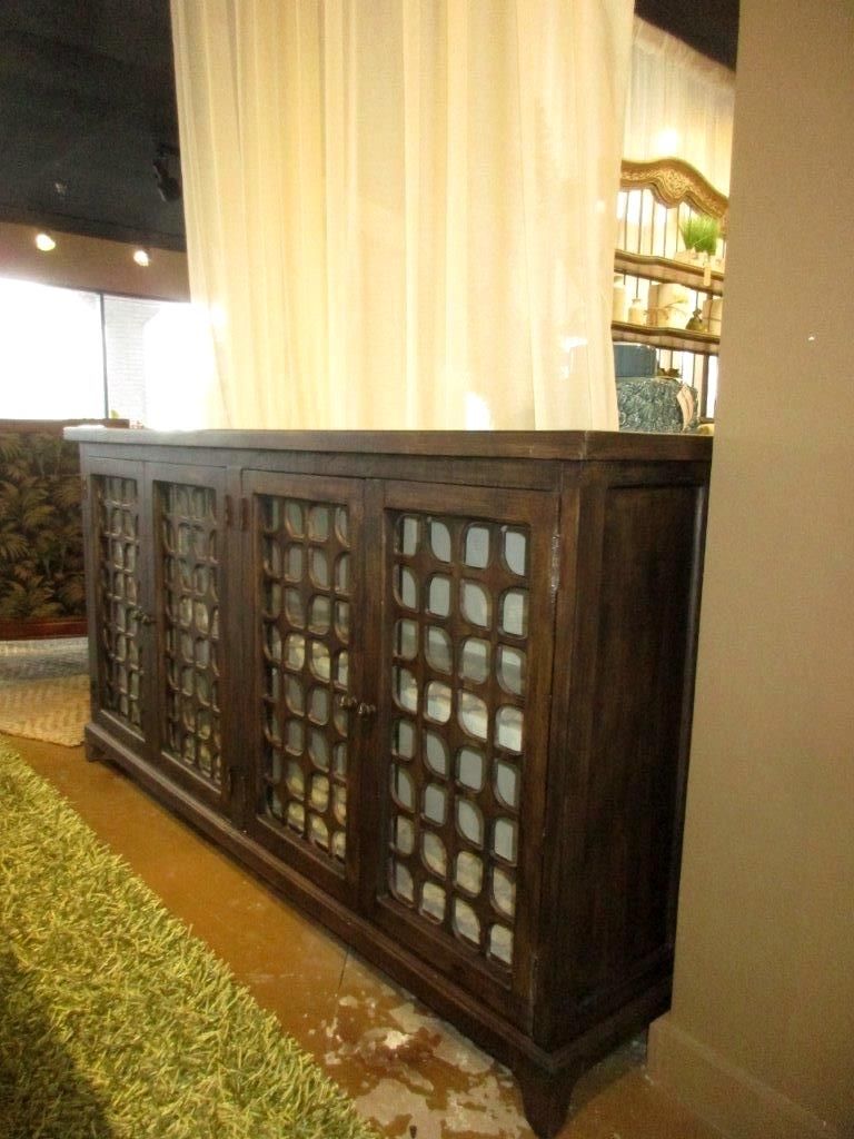 SANDIA 4 DOOR CABINET
