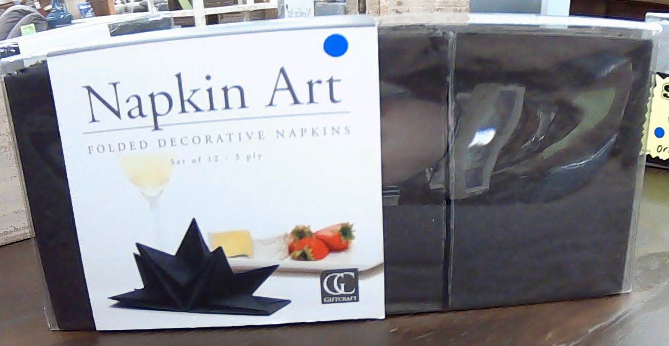 BLACK ORIGAMI NAPKINS