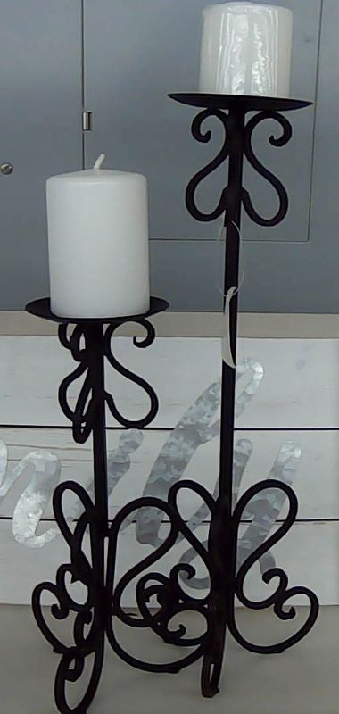 CANDLEHOLDER