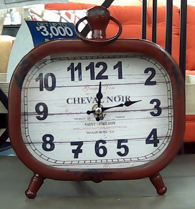 RED CLOCK