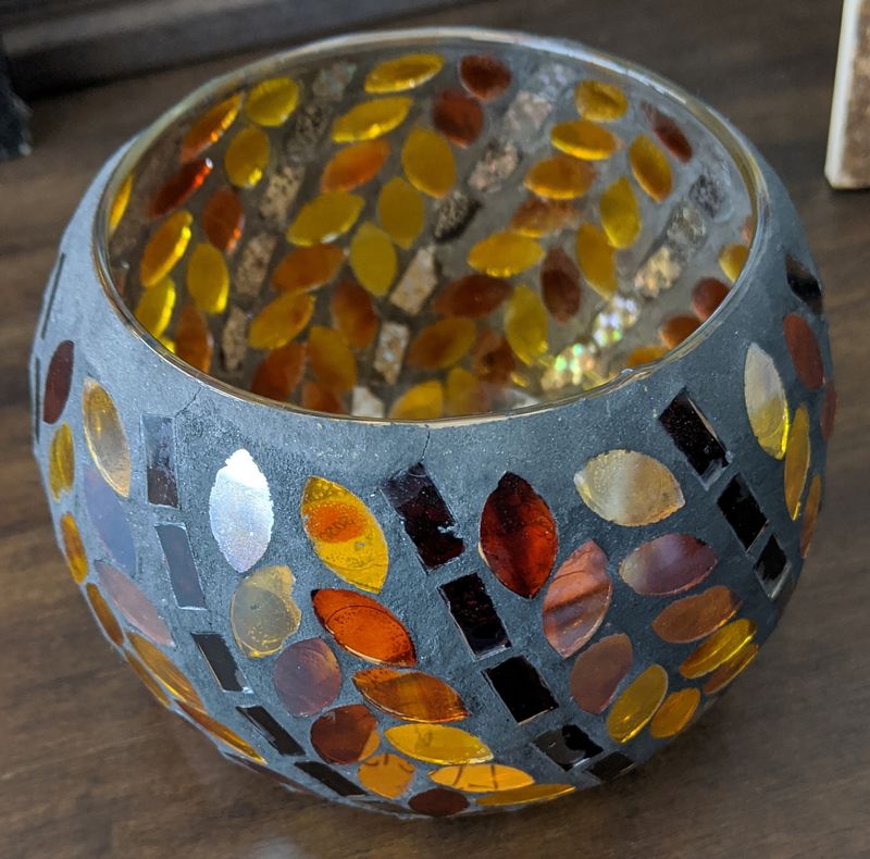 TEALIGHT HOLDER