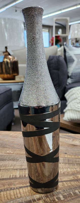 SMALL VASE