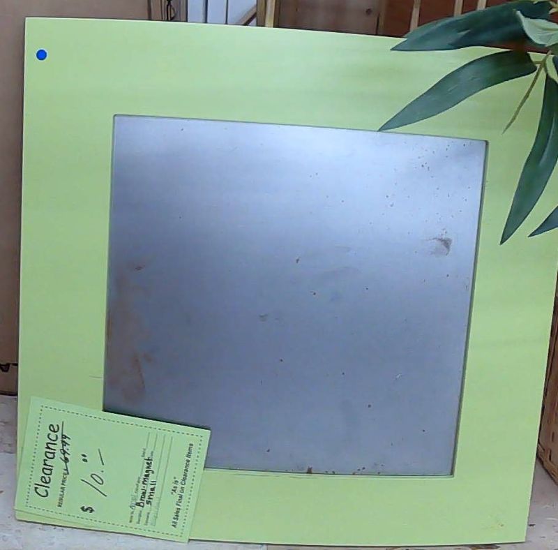 MAGNET BOARD