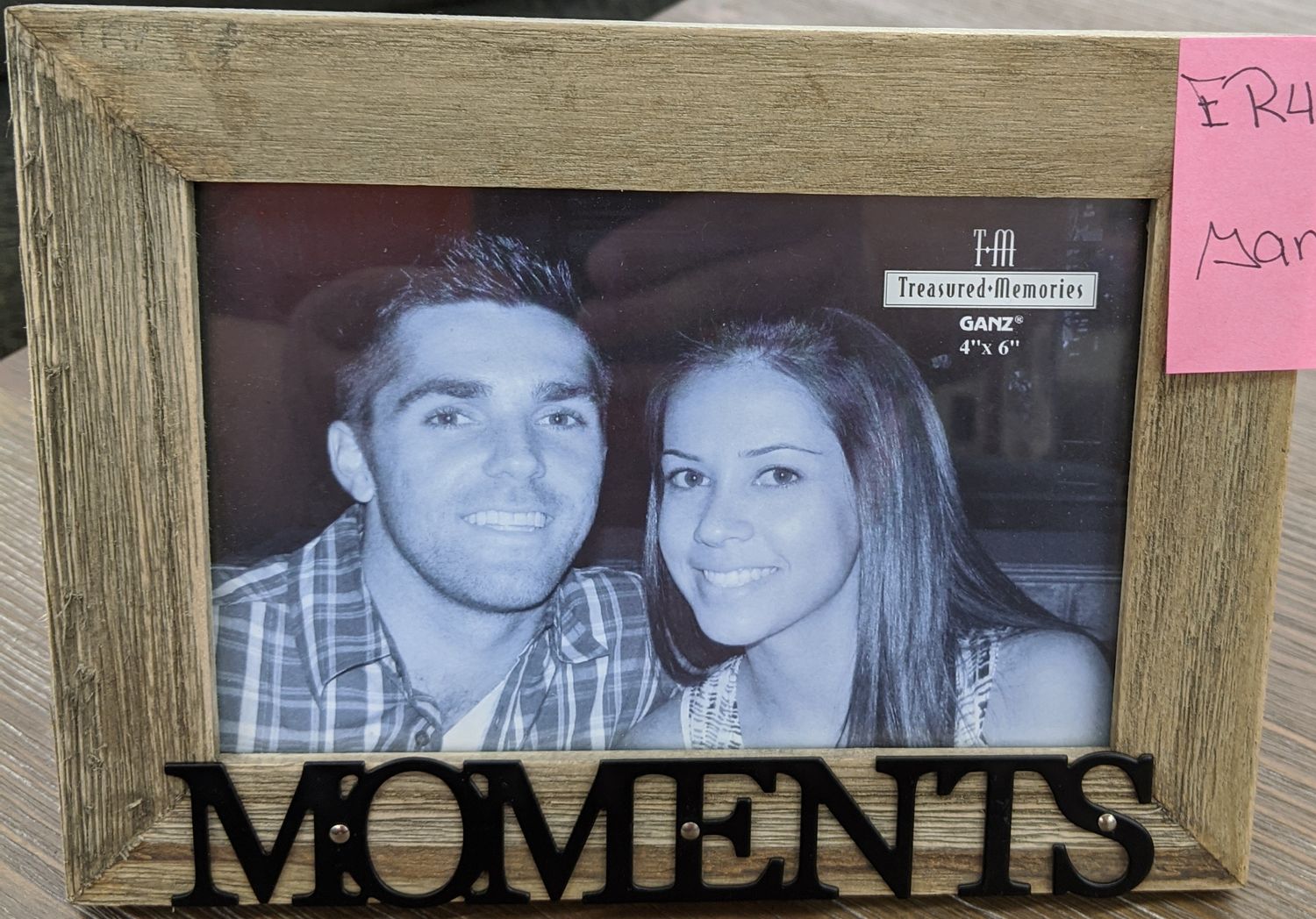 MOMENTS PICTURE FRAME