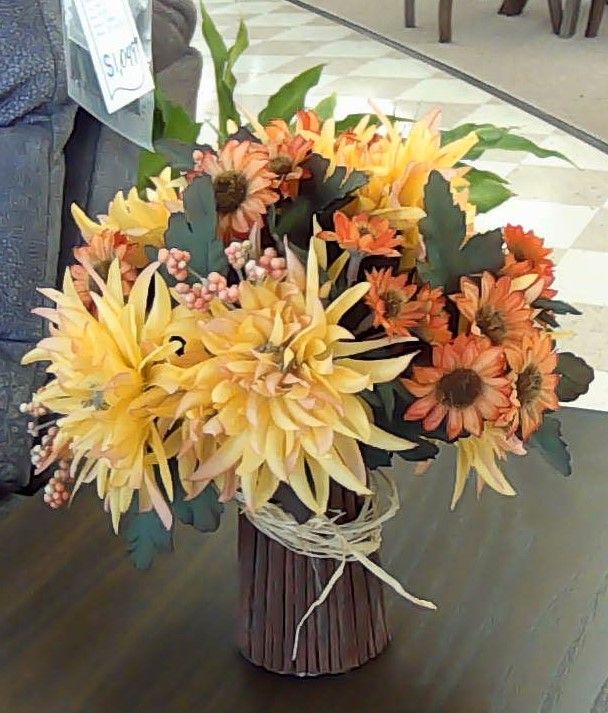 SMALL FALL FLOWER