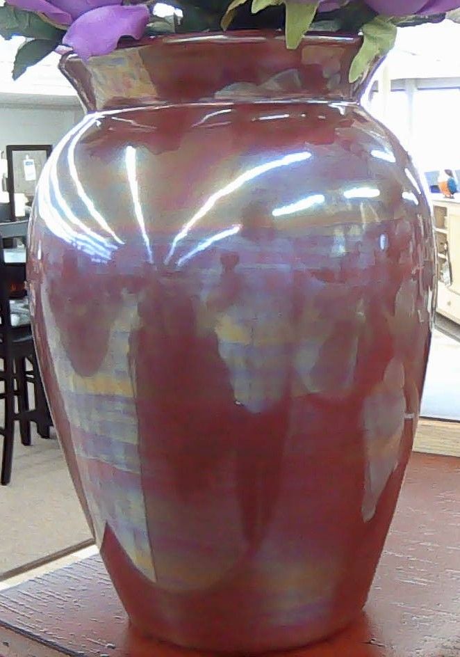 BURGANDY VASE