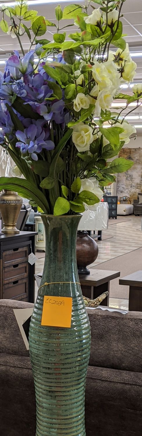GREEN VASE