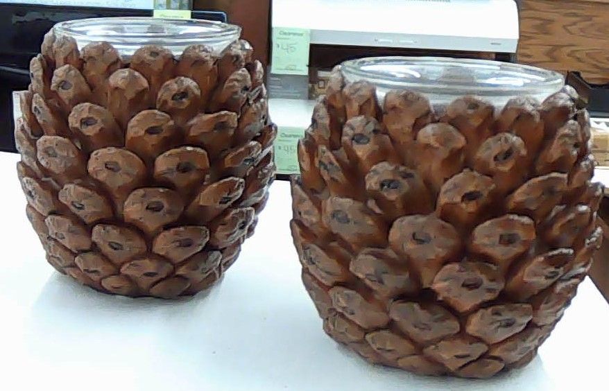 PINECONE VOTIVE HOLDER