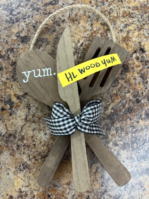 WOODEN UTENSILS