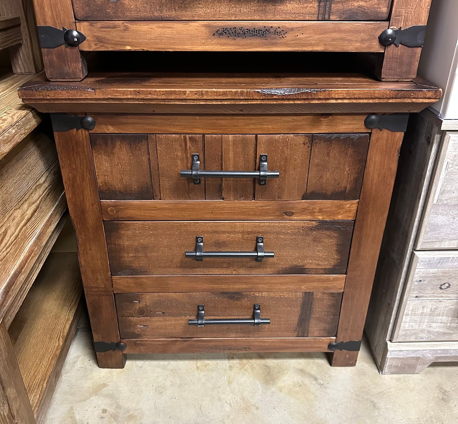 CLAYTON NIGHTSTAND