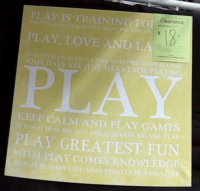 GREEN PLAY PICTURE