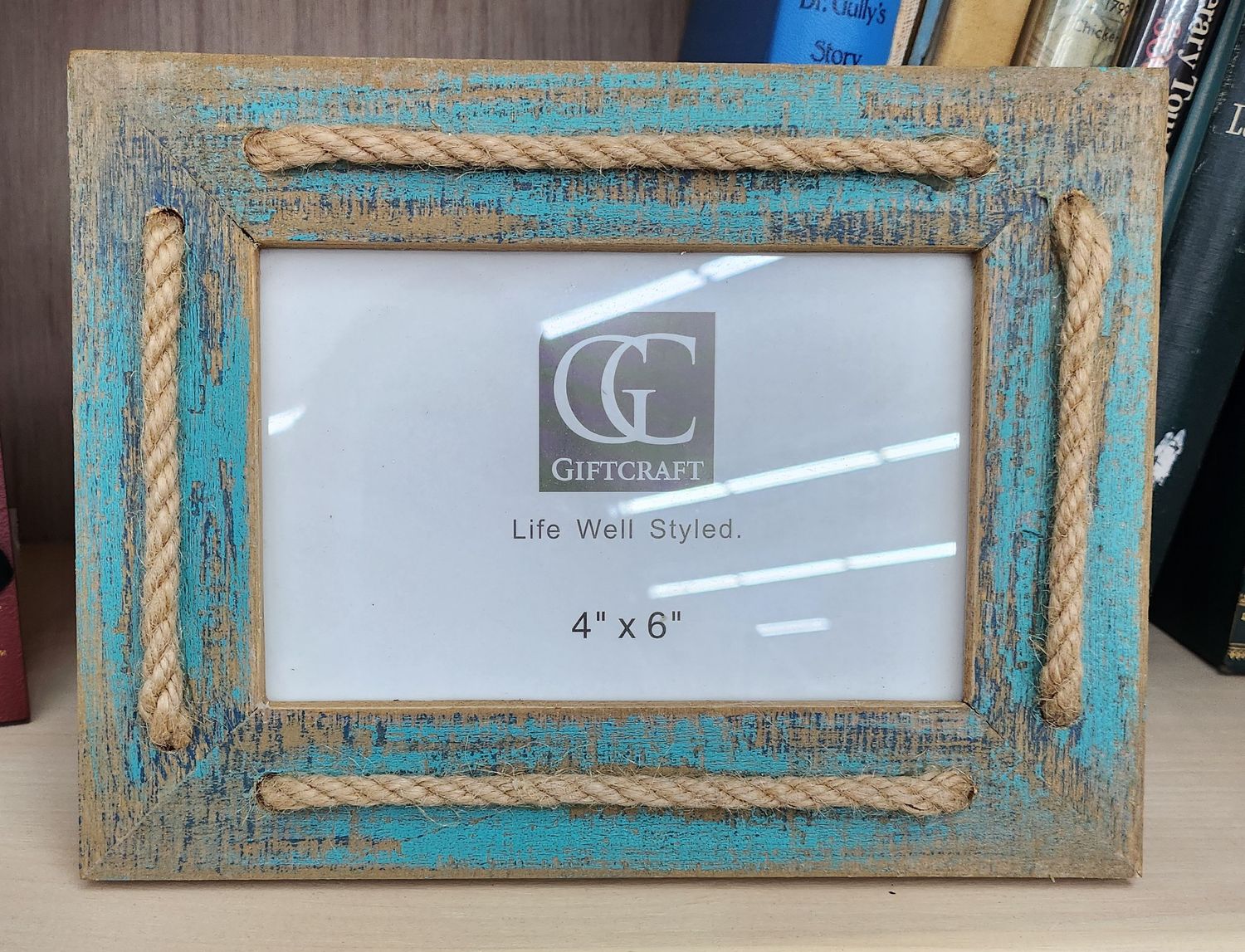 FRAME W/ ROPE