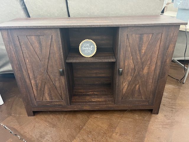 TURNELY ACCENT CABINET