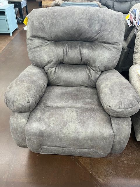 MADDOX MEDIUM RECLINER